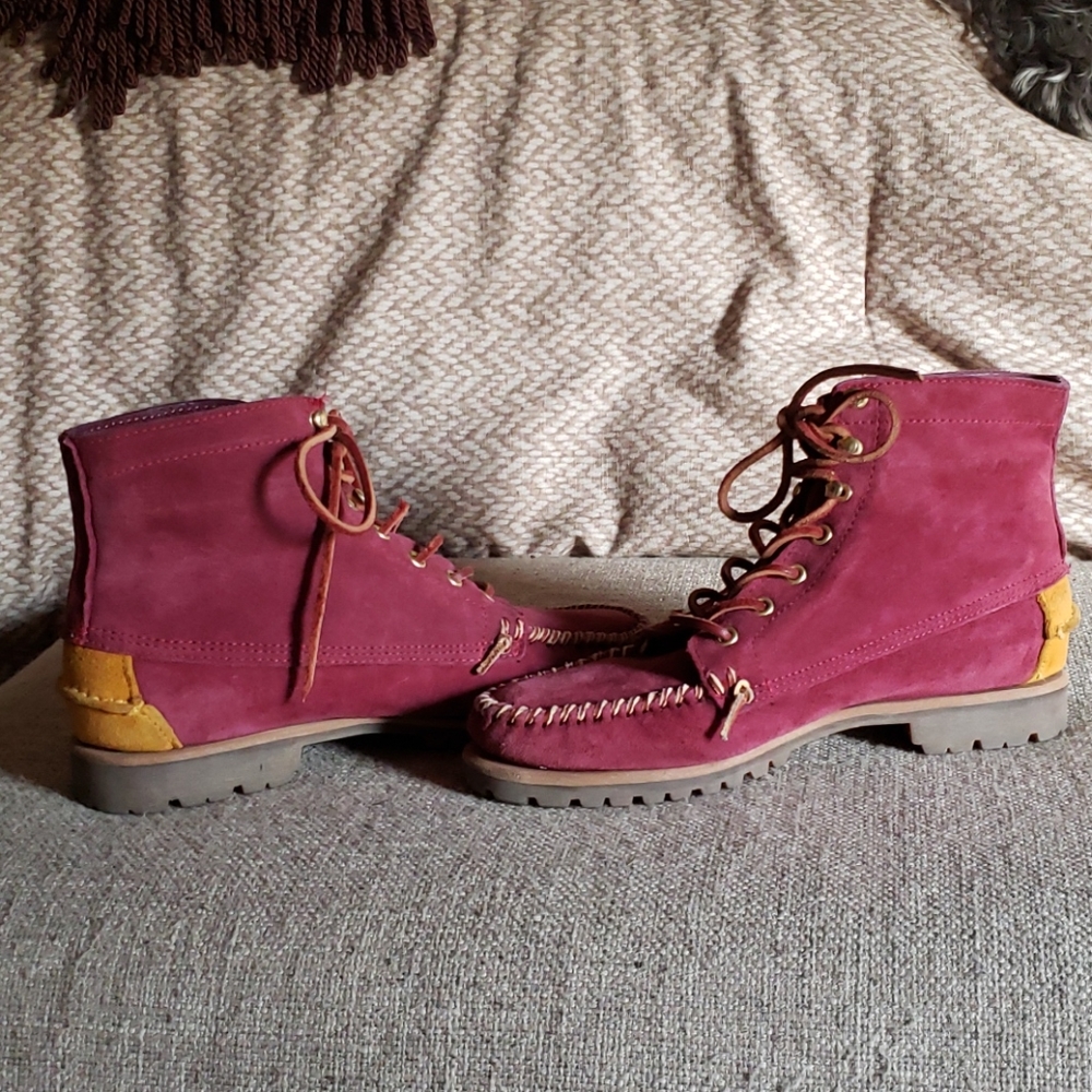 Sebago leather suede moccasin boots